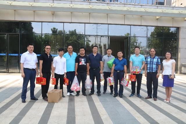 ���F(tu��n)��˾�I(l��ng)��(d��o)��·���������